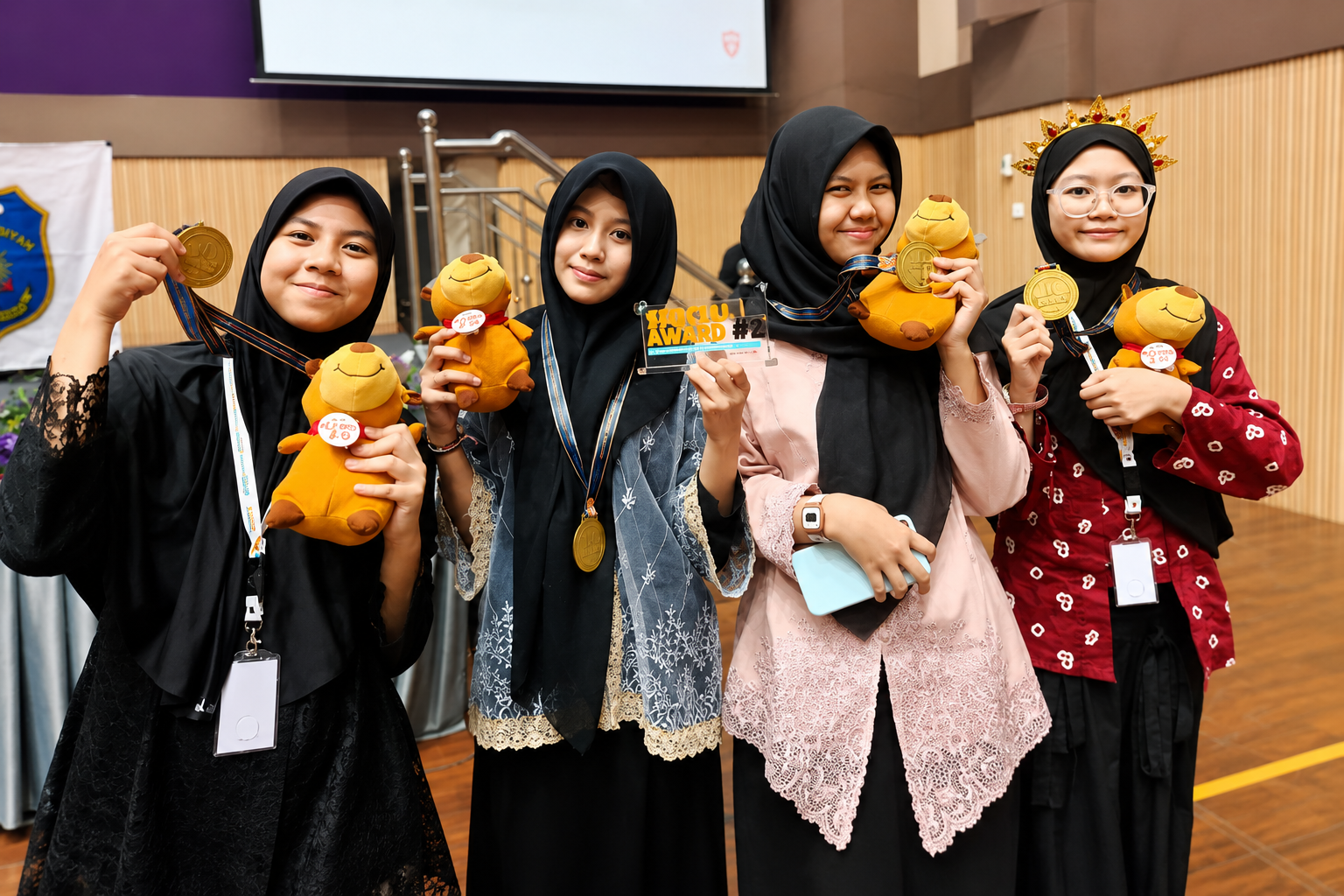 You are currently viewing Lerak Eco Soap, Inovasi Siswa Miosi Mencuri Perhatian di Ajang Internasional